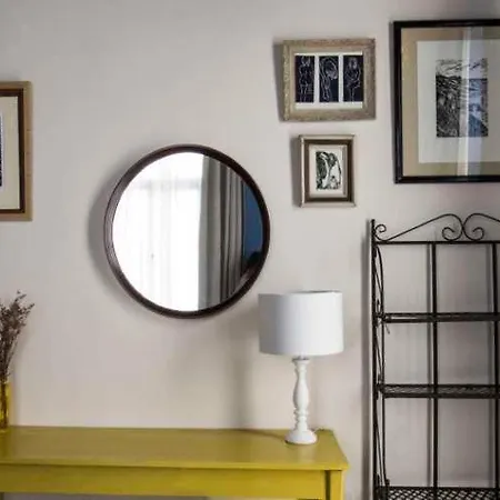 Casa Piratas Y Mina * كاديز