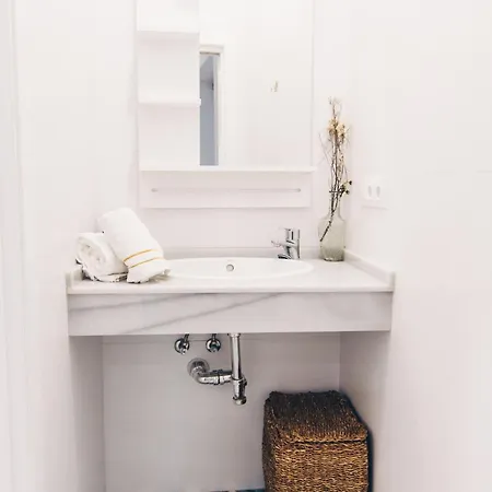 Casa Piratas Y Mina * كاديز