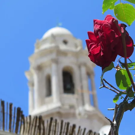 Casa Piratas Y Mina 加的斯