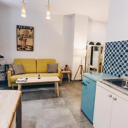 Casa Piratas Y Mina * 加的斯